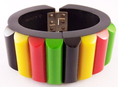 JE37 Judith Evans black hinged rod bracelet